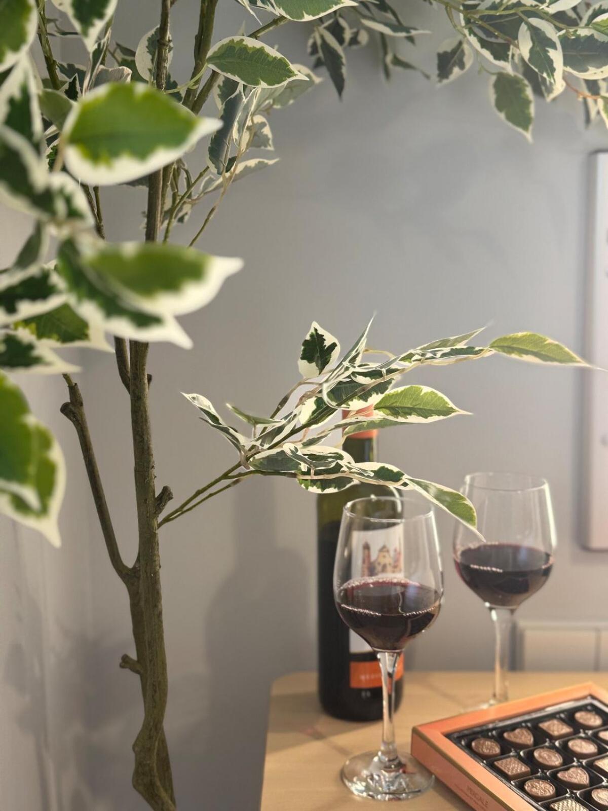 Courtyard Kalnina Apartment ريغا المظهر الخارجي الصورة